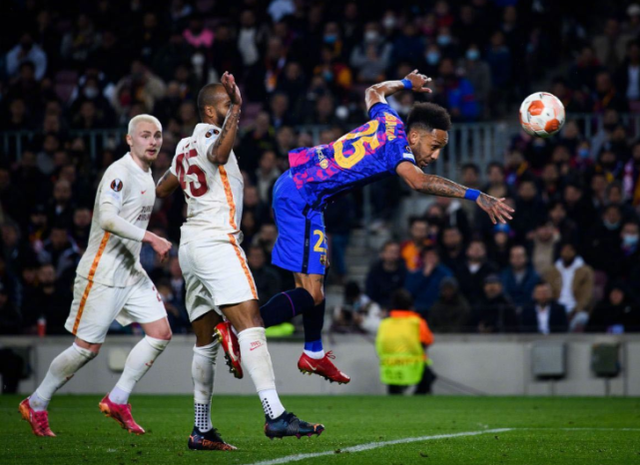 友博体育平台 -俄克拉荷马雷霆内部会议纪要流出——加时末段队长鼓劲，欧联使命明确，更衣室氛围转暖的简单介绍